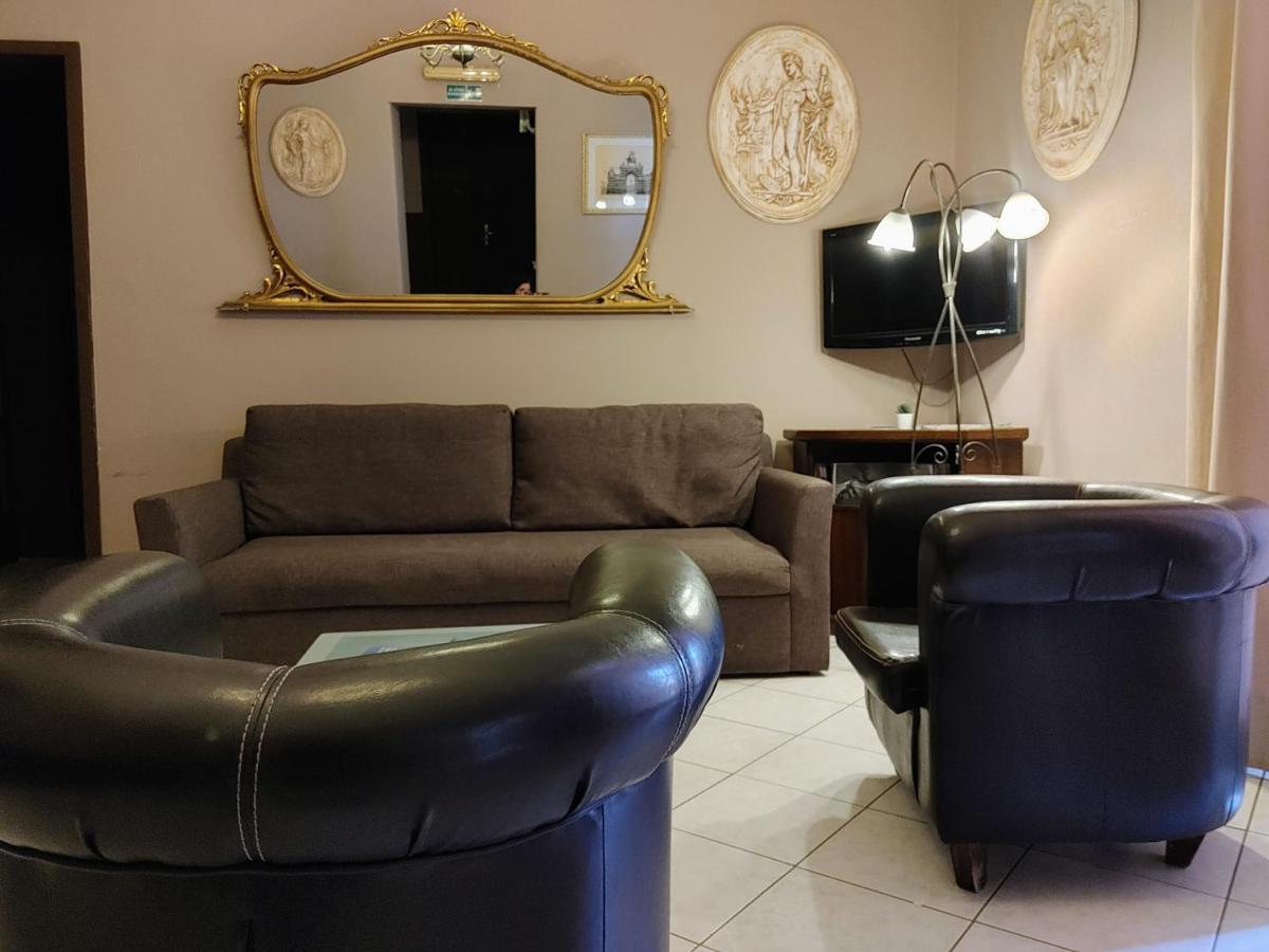 Biscari Hotel 2*