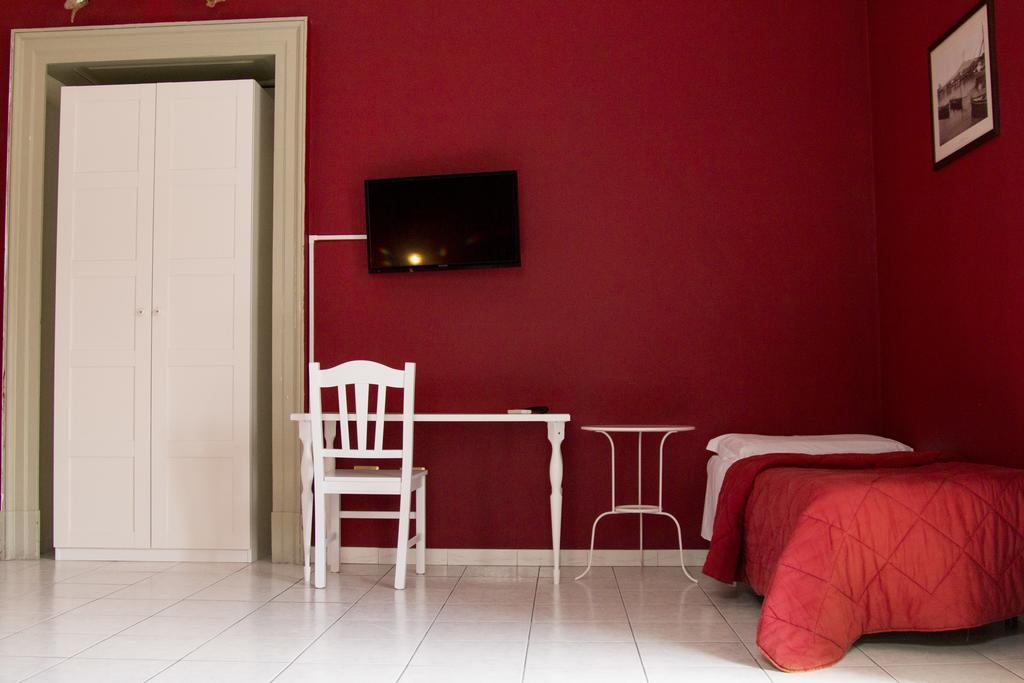 Hotel Biscari 2*